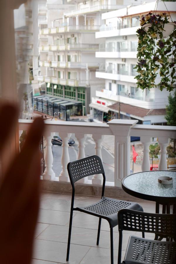 Vila Jon'A Sarandë 외부 사진