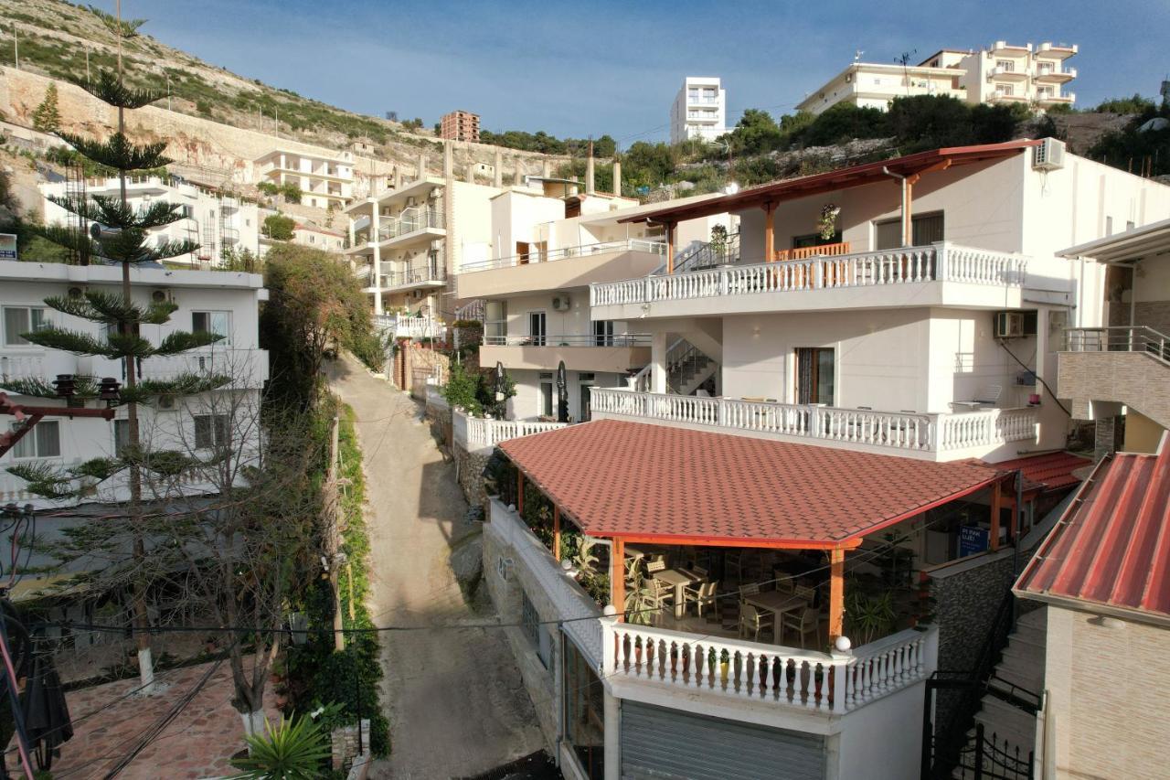 Vila Jon'A Sarandë 외부 사진