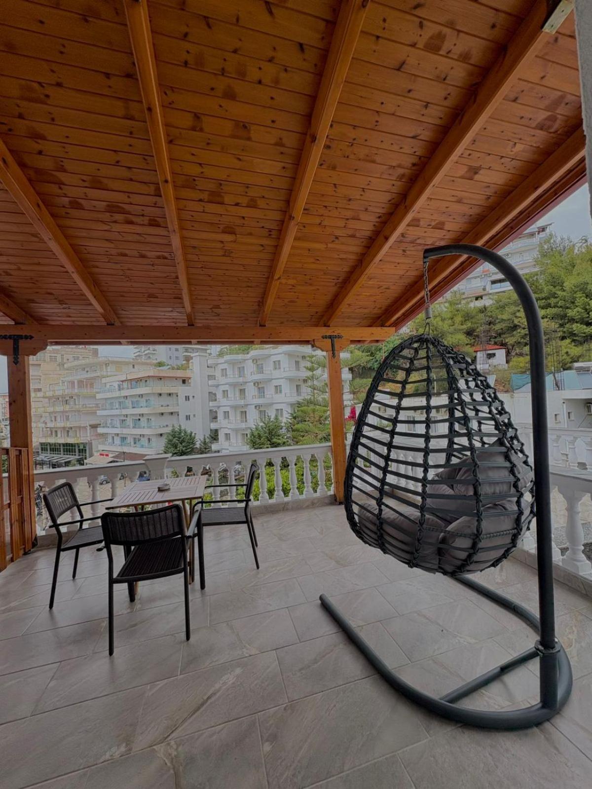 Vila Jon'A Sarandë 외부 사진